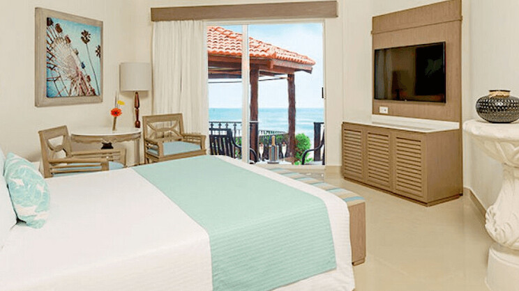Wyndham Alltra Playa del Carmen, Adults Only All-Inclusive